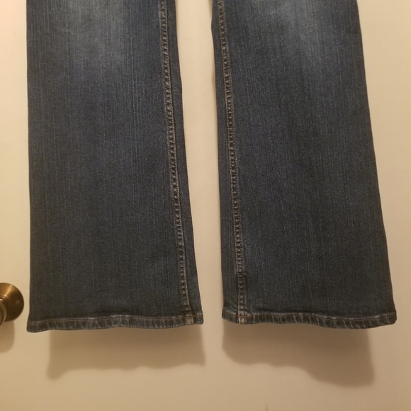American Rag Jeans - Picture 4 of 13
